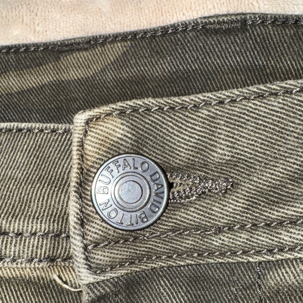 Buffalo David Bitton Camouflage Jeans - Picture 7 of 7